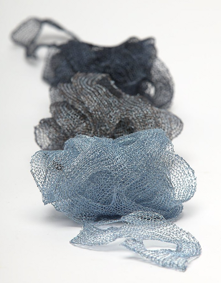 84_Knitted_wire_jewellry_1
